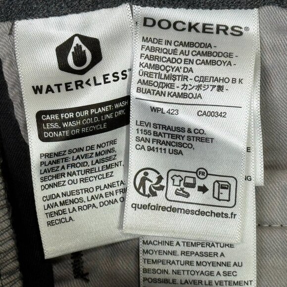 Dockers Workday Khaki Pants Mens 38x30 Gray Straight Fit Smart Flex Stretch NWT - Picture 10 of 13